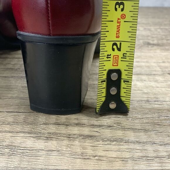 FRANCO SARTO~Women's ~Burgundy Square-Toe Pump~Size 7.5M - Picture 6 of 10